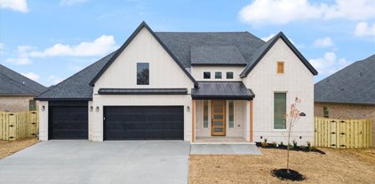 1830 Lotus Road, Centerton