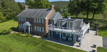 261 Old Fort Rd, Centre Hall