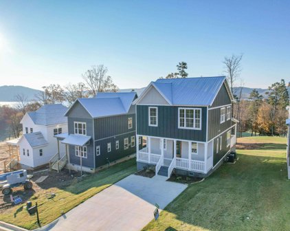 402 Whistling Straits Way, Guntersville