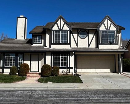 287 Sandstone Drive, Fremont