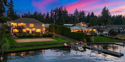 1435 Tacoma Point Drive E, Lake Tapps