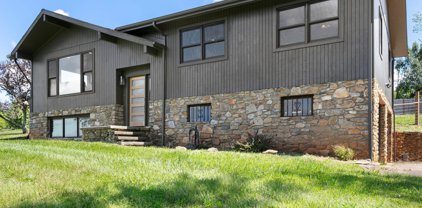 69 Salem  Road, Weaverville
