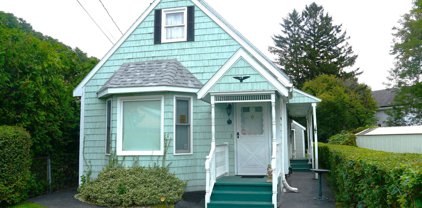 212 Bruce Street, Scotia