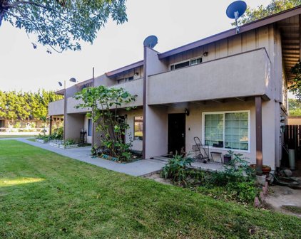 521 S Lyon Street Unit 104, Santa Ana