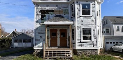 28 Fairmount St, Salem