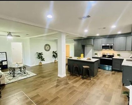 11595 Loop Road, Beaumont