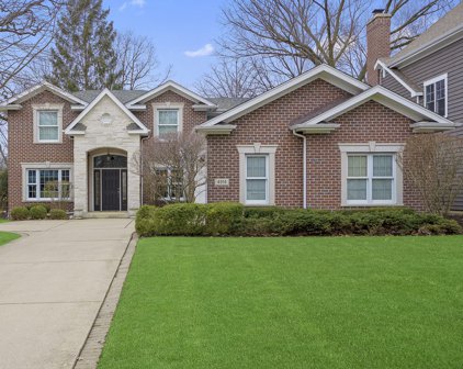 4914 Northcott Avenue, Downers Grove