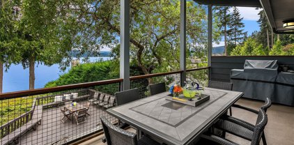 2228 W Lake Sammamish Parkway SE, Bellevue