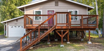 412 Iditarod Avenue, Fairbanks