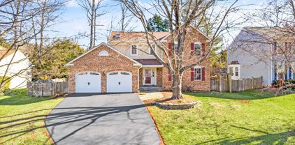 12026 Sugarland Valley Dr, Herndon