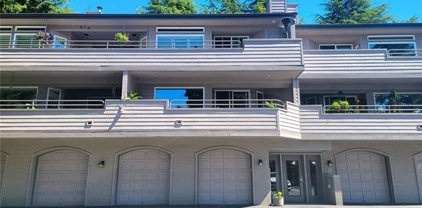 11234 NE 68th Street Unit #3, Kirkland