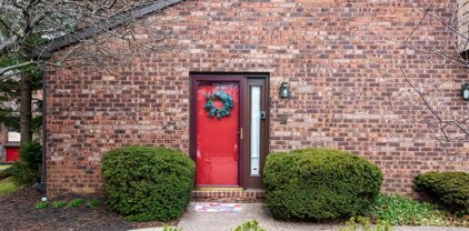 1307 Mountainview Dr, Chesterbrook