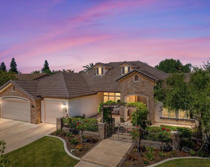 403 Stone Cross, Bakersfield