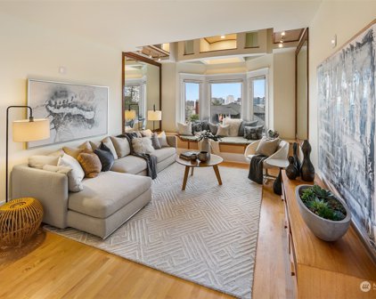 1726 15th Avenue Unit #18, Seattle