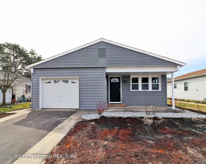 92 Virgin Islands Drive, Toms River
