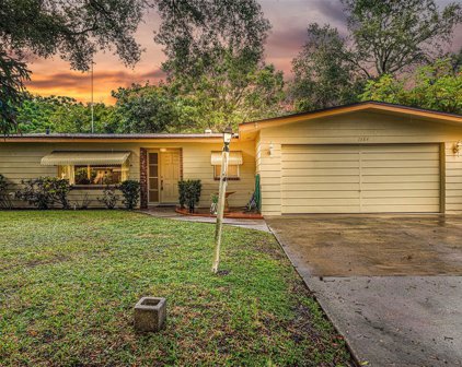 1384 S Hillcrest Avenue, Clearwater