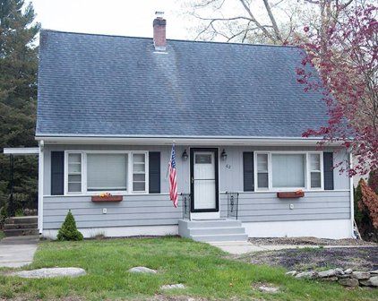 62 Pine Hill  Avenue, Johnston