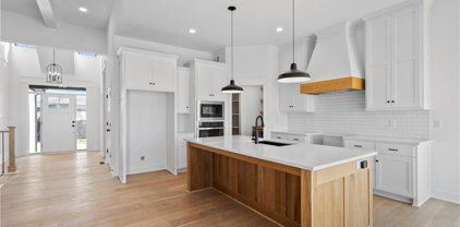 24320 W 68th Street, Shawnee