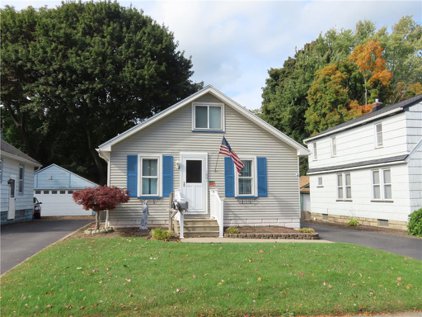 1001 Bennington Drive, Greece