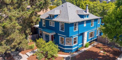 2800 Woolsey St, Berkeley