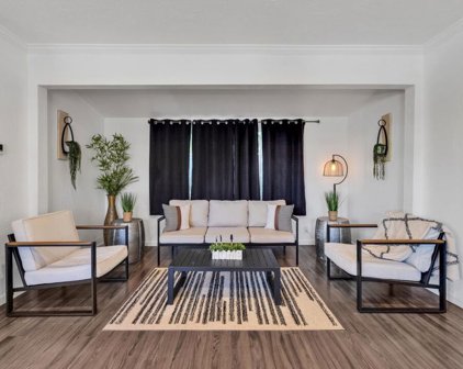 7613 Machrea Street, Tujunga