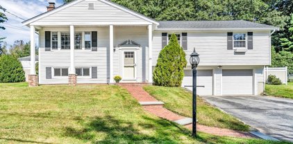 20 Pierce Street, Hudson