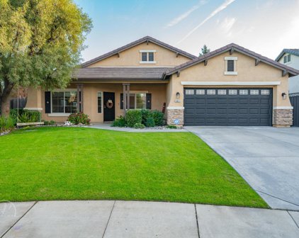 10811 Cypress Falls, Bakersfield