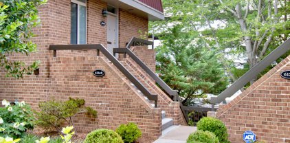 616 15th St S Unit #1, Arlington