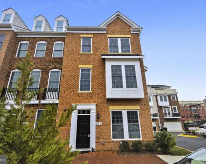 402 Haupt Sq Se, Leesburg