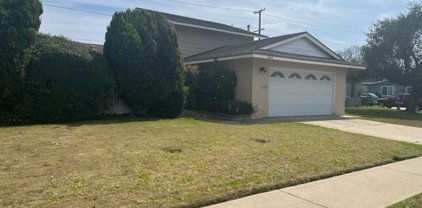 16818 Olive Street, Fountain Valley