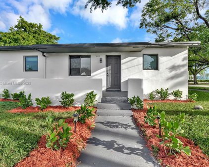 5201 Fletcher St, Hollywood