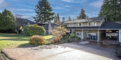 13154 15a Avenue, Surrey
