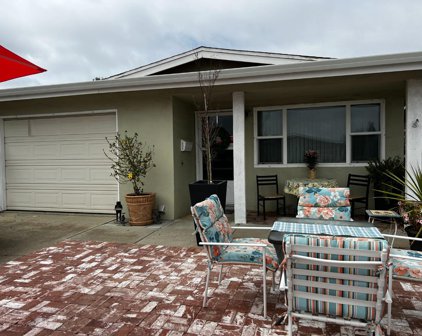 631 Atri CT, Watsonville