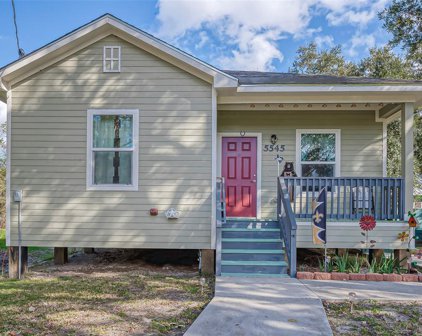 5545 Avenue T, Santa Fe