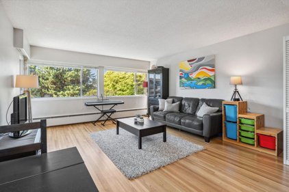 1450 Chesterfield Avenue Unit 4, North Vancouver