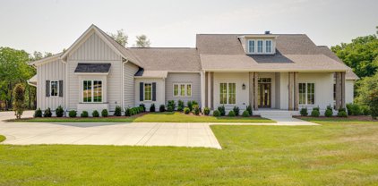 4265 Columbia Pike, Franklin
