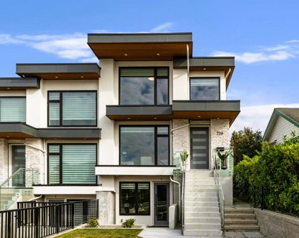 220 E 22nd Street, North Vancouver