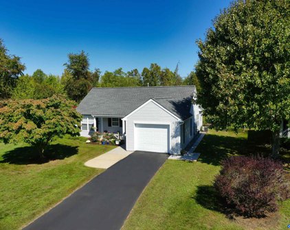 17 Hilltop Ct, Stanardsville