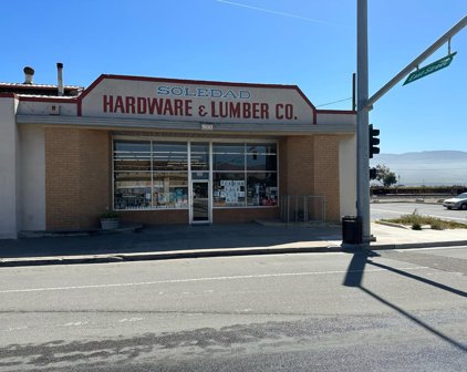 906 Front ST, Soledad