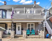 241 W Broadway, Red Lion image