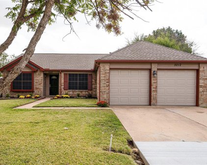 5012 Colonial  Drive, Flower Mound