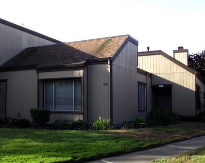 3413 Redhook Ln, Alameda