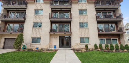 339 Home Avenue Unit #2C, Oak Park