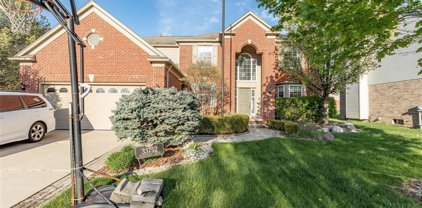 33752 STONECREST, Sterling Heights