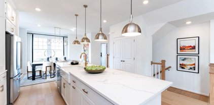 832 Sawback Sq Ne, Leesburg