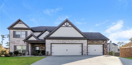 1651 Lapland Drive, Lawrenceville