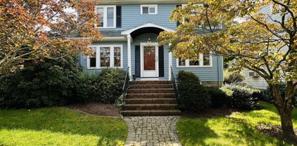 24 Evans St, Watertown