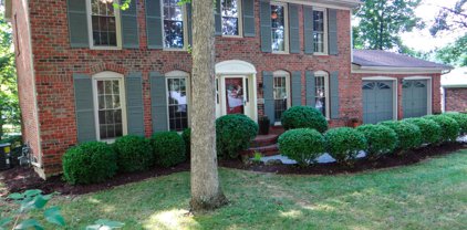 693 Old Mill Stream Ln, Shepherdsville