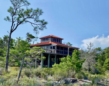 782 Valley Rd East, Carrabelle