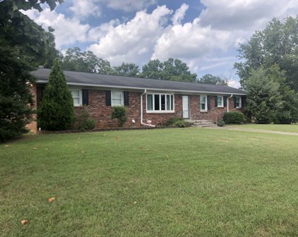 106 Crosslin Cir, Smyrna